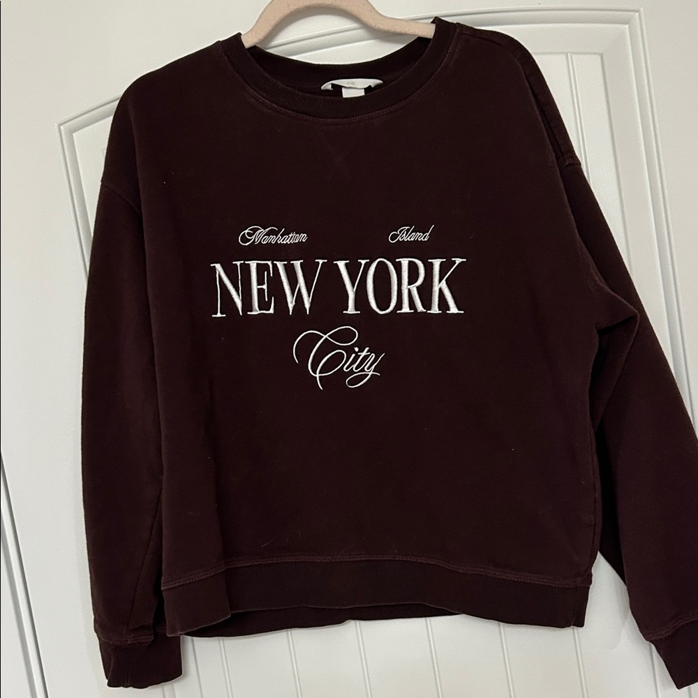 H&M Brown New York Sweatshirt